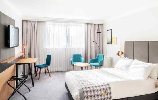 Holiday Inn Holiday Hemel Hempstead Guest Bedroom