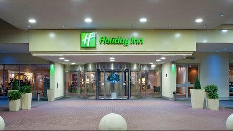 Holiday Inn Heathrow M4 J4 Entrance