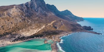 Crete Travel Guide | Rocky beach