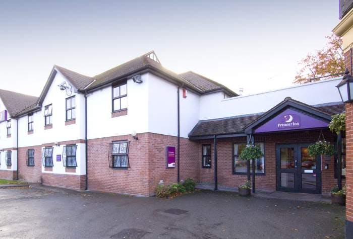 Premier Inn Heald Green Manchester Airport Exterior