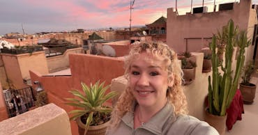 9 Essential Solo Female Travel Tips