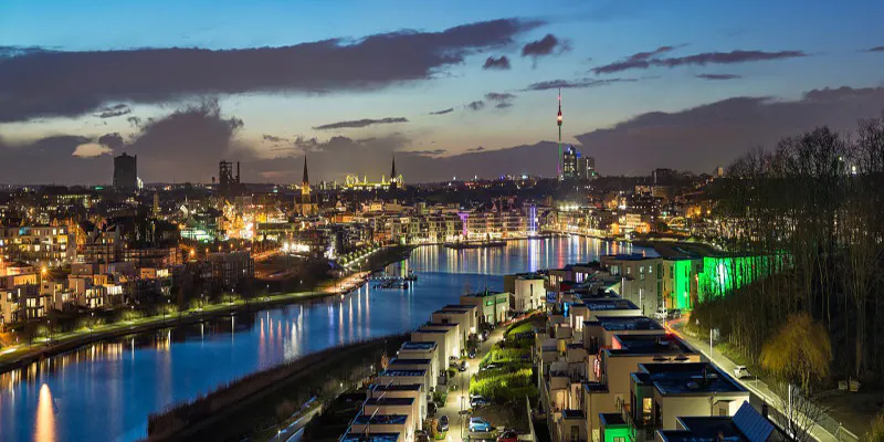 Dortmund Flughafen parken Panorama Dortmund bei Nacht