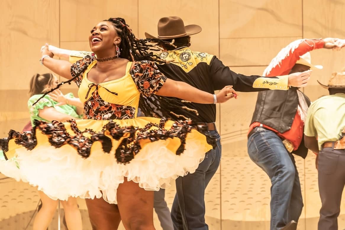 Oklahoma: The Musical - Performing On stage