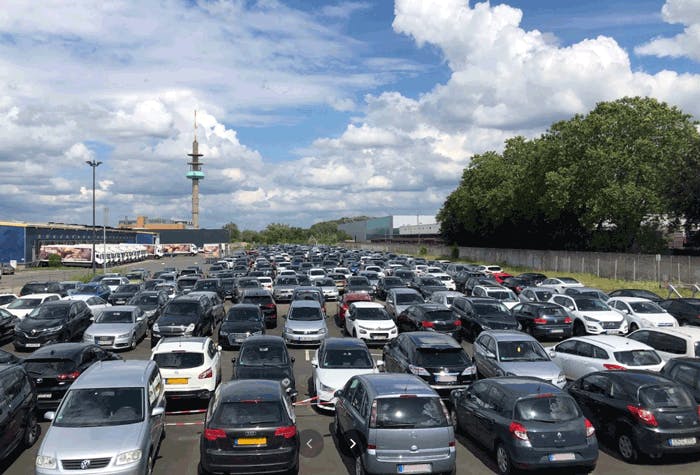 Parking Airea Parkplatz Köln Bild 2