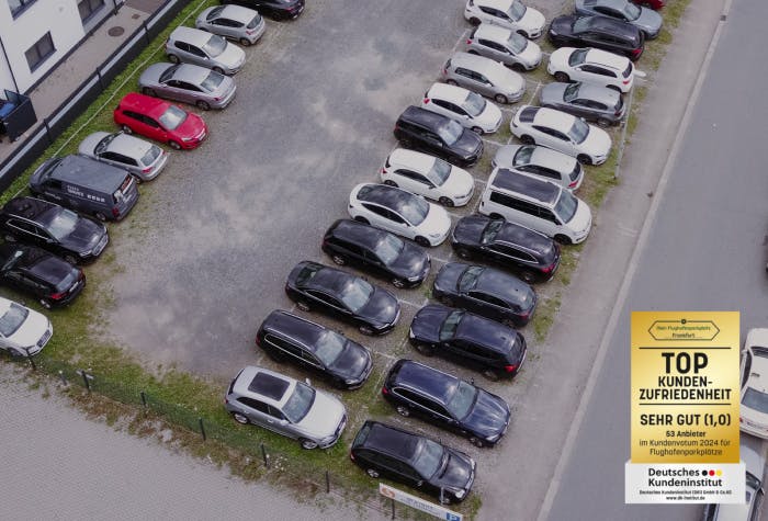 Parkende Autos Mein Flughafenparkplatz P3 Frankfurt
