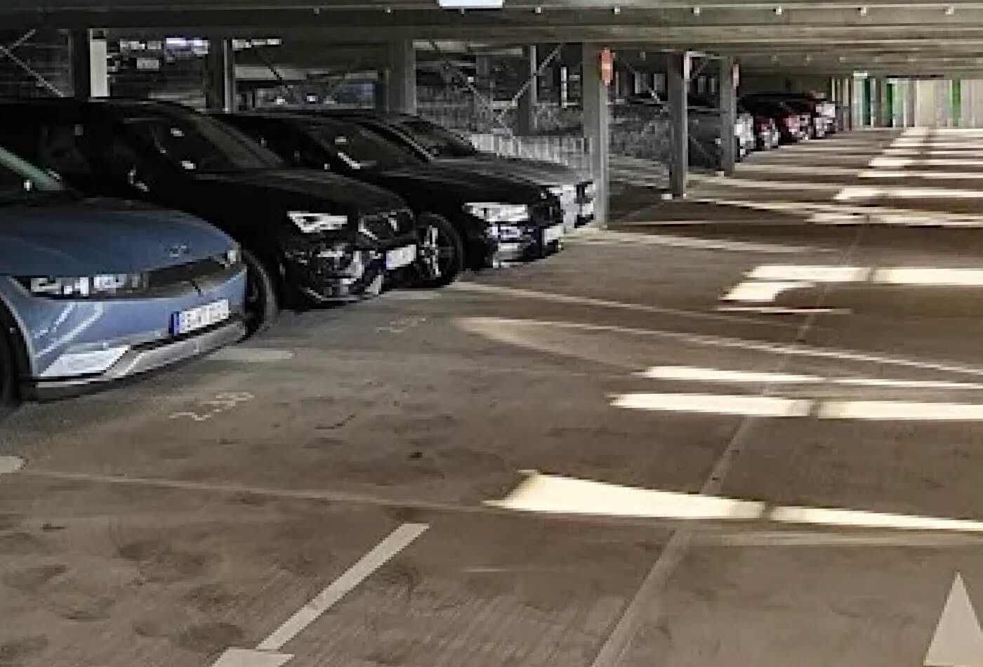 Innenansicht Parkprofi Parkhaus Valet M&uuml;nchen