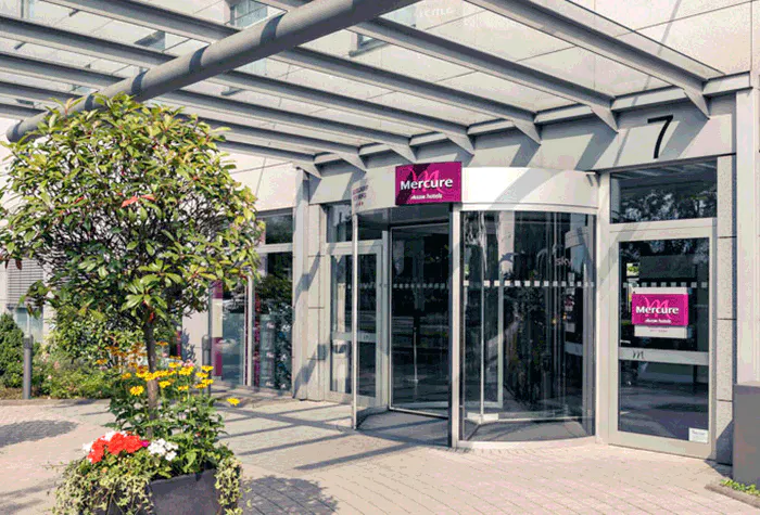 Außenansicht Mercure Hotel Düsseldorf City Nord