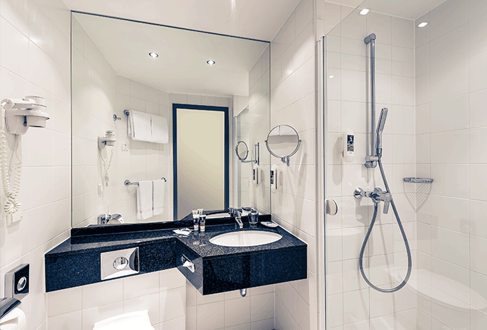 Bad im Mercure Hotel D&uuml;sseldorf City Nord