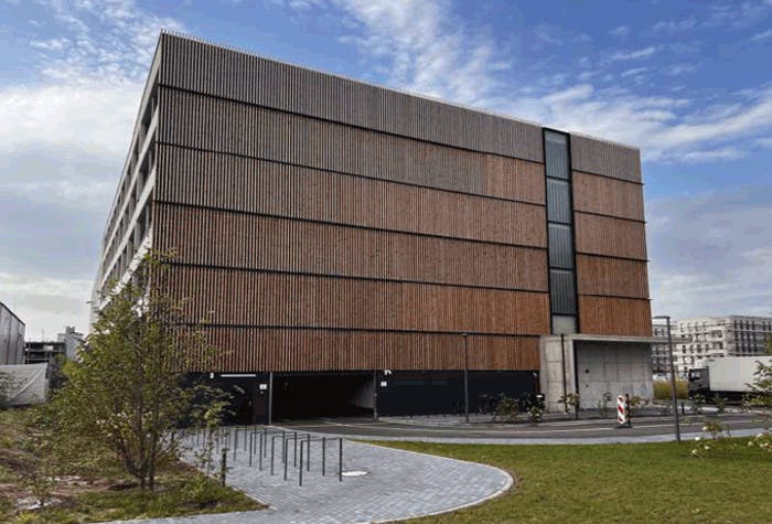 Shuttle Bus Parkfuchs24 Parkplatz Frankfurt