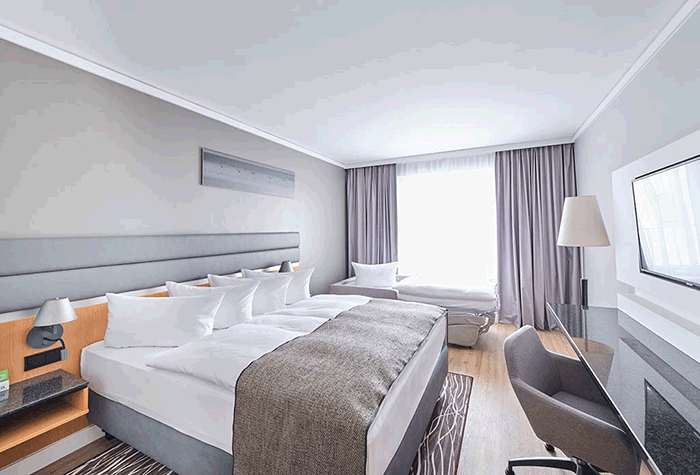 Zimmer Holiday Inn Berlin Airport Conference Centre