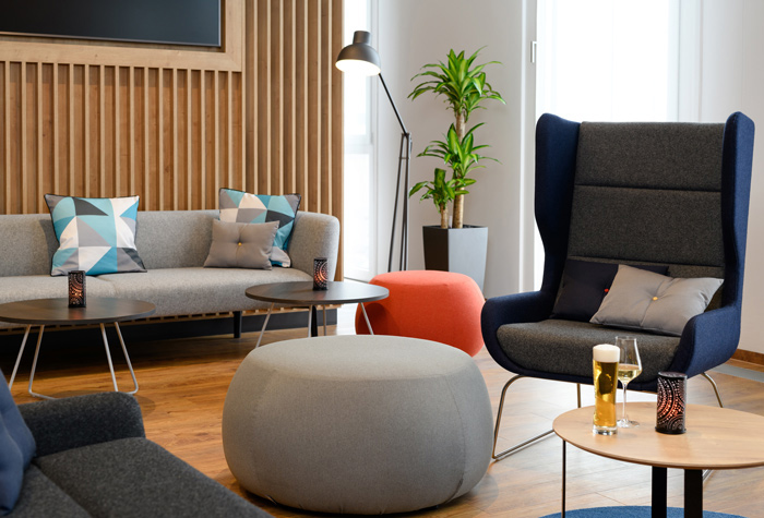 Lobby Holiday Inn Express Munich Airport - Erding