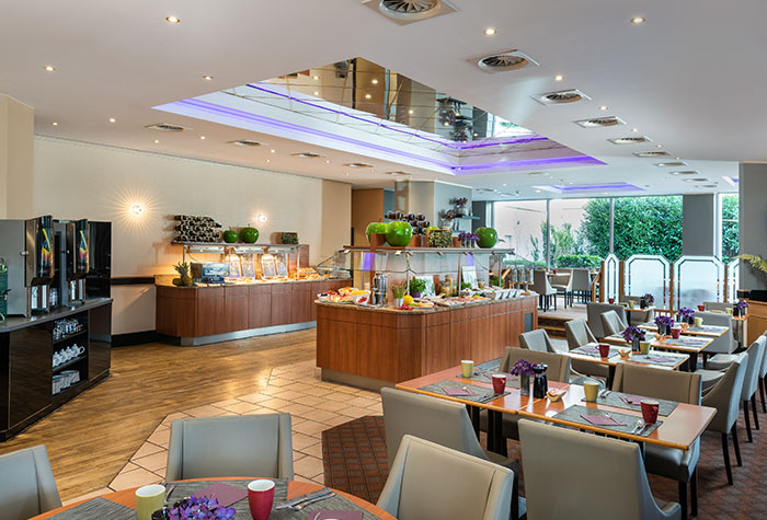 Frühstücksbüffet Leonardo Hotel Düsseldorf Airport-Ratingen
