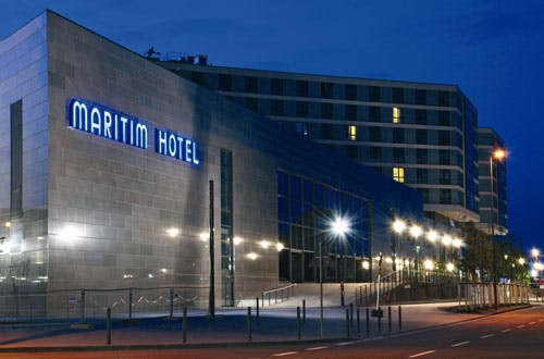 Hotel Maritim Düsseldorf Flughafen Parken www.parken-und-fliegen.de