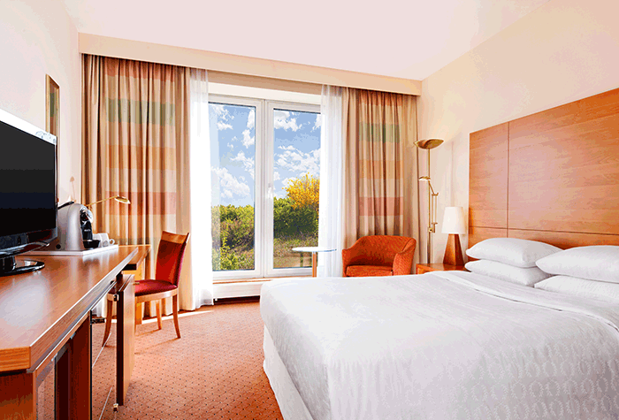 Sheraton Düsseldorf Airport Hotelzimmer