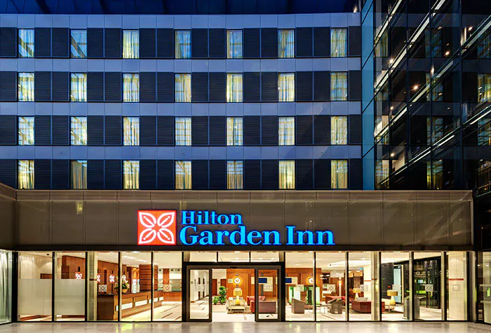 Außenansicht Hilton Garden Inn Frankfurt Airport