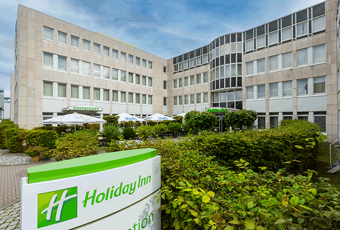 Außenansicht Holiday Inn Frankfurt Airport - Neu-Isenburg