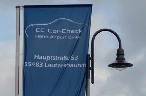 CC Car Check Überdachtes Parken Hahn