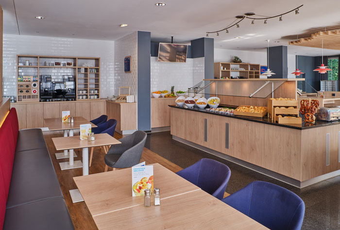 Frühstück Holiday Inn Express Frankfurt Airport