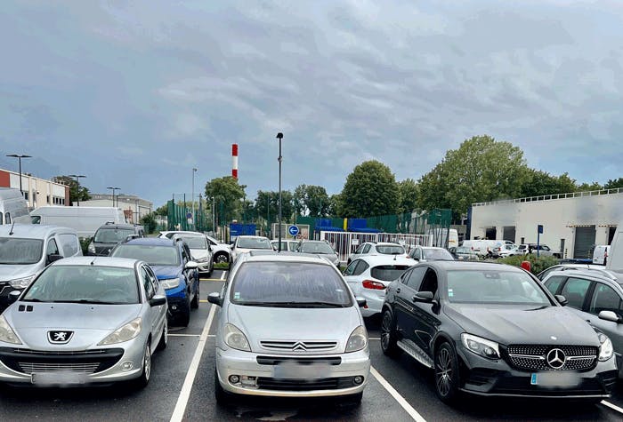 PartSereins Valet Parkplatz Orly