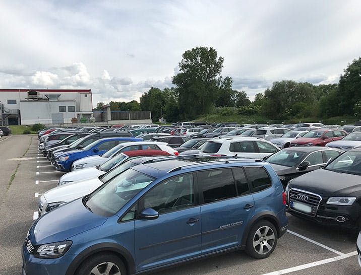 Flughafen München Parken Privat Freising www.parken-und-fliegen.de