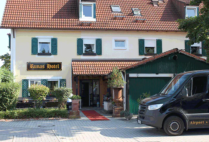 Außenansicht Runa`s Hotel