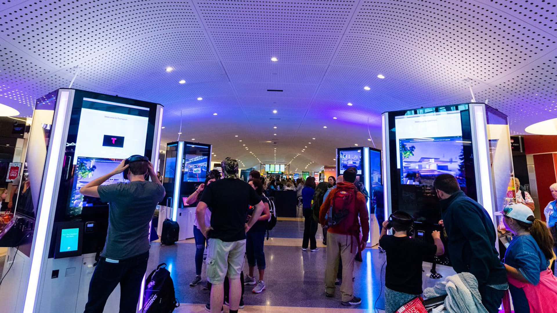 virtual reality at airports