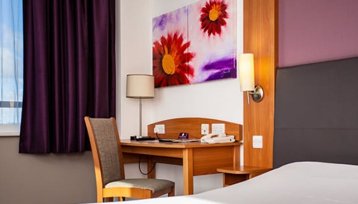 Premier Inn Leeds Bradford Hotel Room Leeds Airport