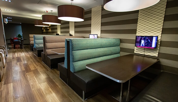 Manchester Airport Aspire Lounge Terminal 2 Booth Seats