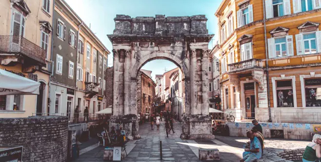 Pula