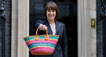 How to save your 2026 holiday from the budget squeeze