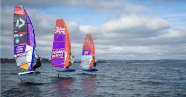 Holiday Extras partners with Britain’s windsurfing elite