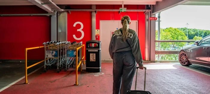 Luton Airport Access from Car Park