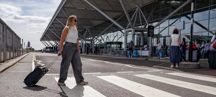 Luton Airport Meet and Greet Terminal access
